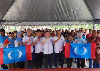 PKR Cabang Maran kini bersiap siaga bagi merampas kerusi Dewan Undangan Negeri (DUN) Luit dan Kuala Sentul pada Pilihan Raya Umum Ke-16 (PRU16) akan datang.