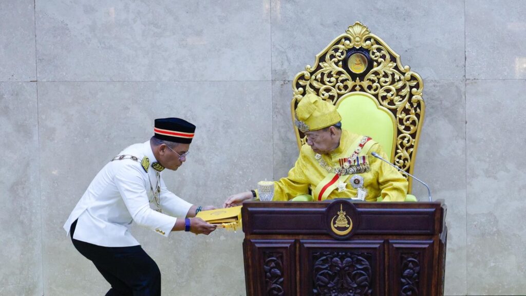 Titah Sultan Selangor tidak campuri politik, urusan kerajaan negeri