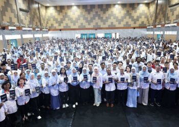NURUL Izzah Anwar pada pelancaran TERAS, semalam.