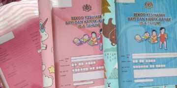 ANTARA koleksi pelindung buku kehamilan yang dihait Eizie.
