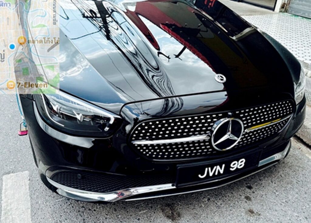 Rakyat Malaysia rosakkan kunci tayar polis trafik di Hat Yai disenarai hitam