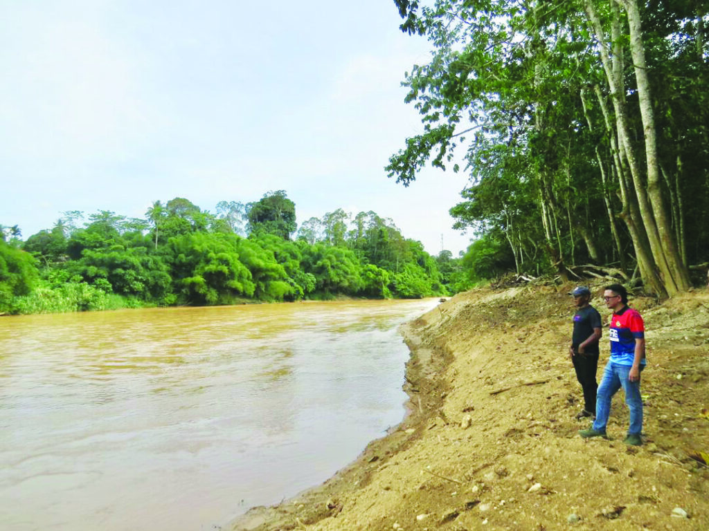Aktiviti pam pasir ancam kubur, sumber air kampung