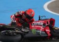 Marc Marquez terlibat kemalangan semasa berlumba dalam acara sprint Grand Prix Sepanyol di litar Jerez, April lalu. - AFP
