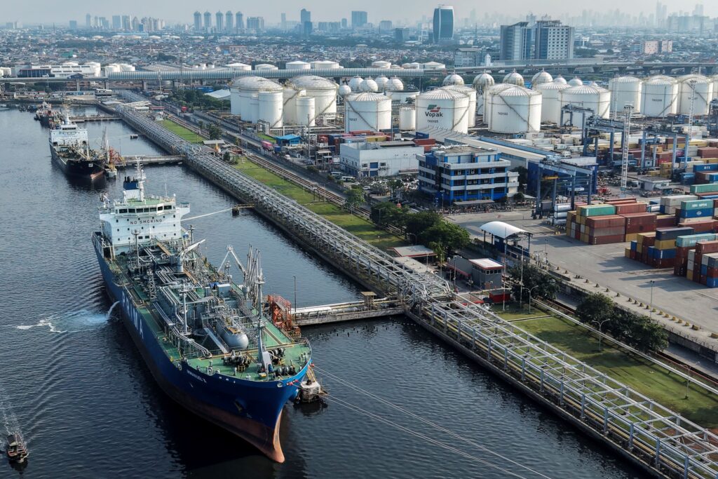 Indonesia lelong 10 blok minyak, gas baharu