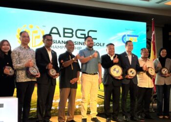 TENGKU Amir Shah Sultan Sharafuddin Idris Shah (tengah) pada sempena Majlis Pelancaran Kejohanan Golf Perniagaan Asia (ABGC) 2026 di Kota Permai, Selangor.