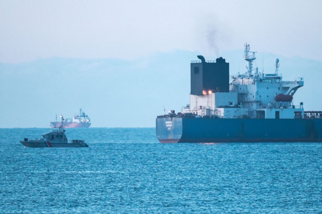 Ukraine serang kapal tangki Russia