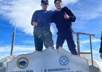TENGKU Hassanal Ibrahim Alam Shah Al-Sultan Abdullah berjaya menawan puncak Gunung Kinabalu, pagi tadi.