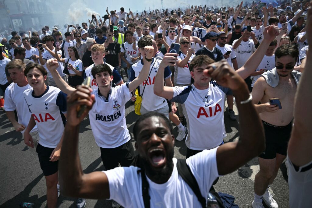 Spurs selamat, West Ham turun pangkat