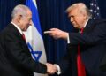 GAMBAR fail Donald Trump dengan Benjamin Netanyahu. - AFP