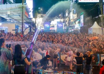 Penganjuran Rain Rave Water Music Festival 2026 tidak wajar dilihat sekadar sebagai acara hiburan atau promosi pelancongan, sebaliknya perlu dinilai secara menyeluruh daripada sudut syarak, akhlak dan kemaslahatan masyarakat.