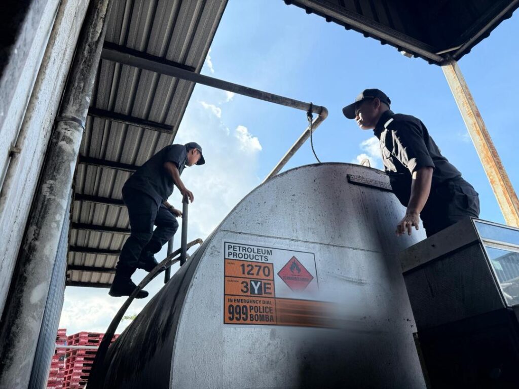 Sindiket seleweng diesel tumpas, lebih 10,000 liter dirampas – KPDN Johor