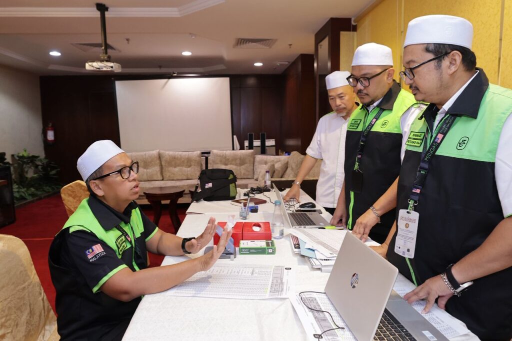 Sudah pakai ihram, rupanya visa palsu