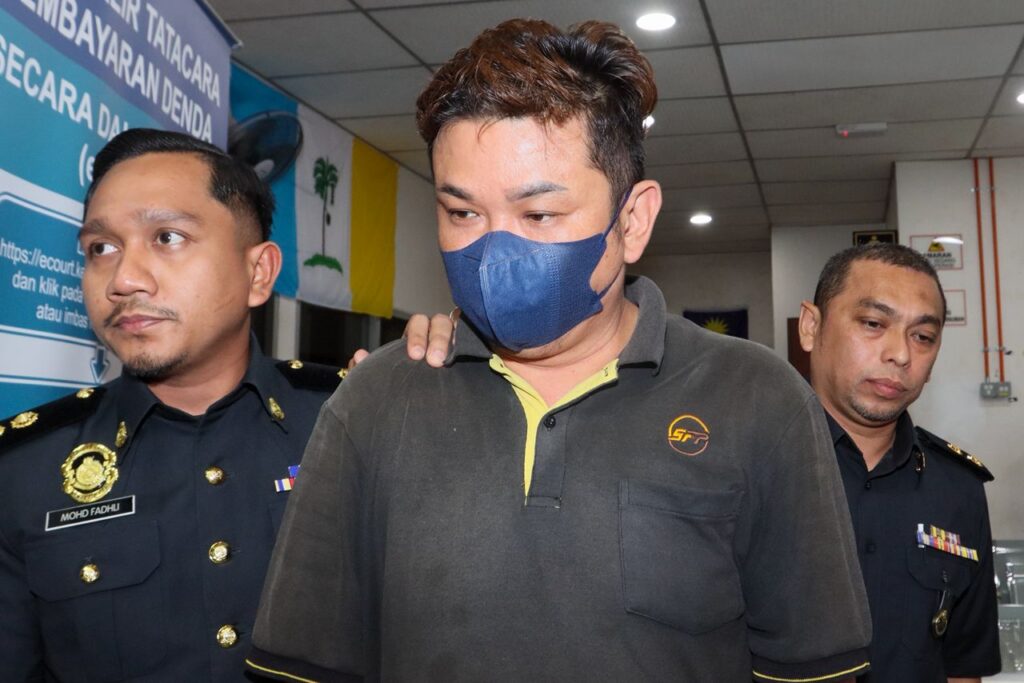 Penganggur tak mengaku miliki 556.5 liter diesel tanpa lesen