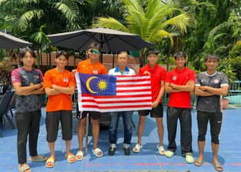 PASUKAN lelaki negara yang akan beraksi di Kejohanan Bola Tampar Pantai Asia Bawah 18 Tahun (B-18) di Tashkent, Uzbekistan.