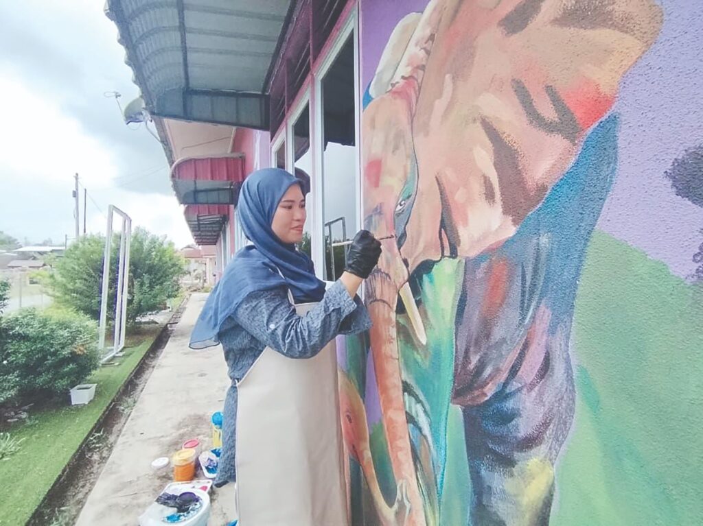 Lukisan mural jadi sumber pendapatan graduan seni
