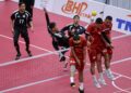 PERREJAM negara, Muhammad Afifuddin Mohd Razali melakukan rejaman pada aksi suku akhir menentang Filipina acara kuadran kejohanan Piala Dunia Sepak Takraw 2026 di Stadium Titiwangsa, sebentar tadi-UTUSAN/AMIR KHALID