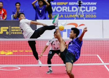 SKUAD negara yang dibarisi Mohammad Syahir Rosdi, Muhammad Haziq Hairul Nizam, Mohamad Azlan Alias, Muhammad Noraizat Mohd Nordin dan Farhan Adam gagal ke separuh akhir selepas tewas kepada Myanmar 2-0, di Stadium Titiwangsa, di sini hari ini.-UTUSAN/ SHIDDIEQIIN ZON