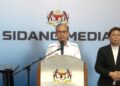 FAHMI Fadzil pada sidang akhbar mingguan Jurucakap Kerajaan Perpaduan semalam.
