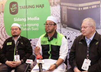 ZULKIFLI Hasan dalam sidang akhbar di Pejabat Operasi Tabung Haji Mekah hari ini.
