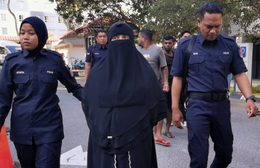 Pertuduhan wanita Myanmar beri anak minum racun ditangguh