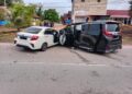 KEADAAN kenderaan yang bertembung dalam kemalangan yang meragut tiga nyawa di Jalan Gua Musang-Kuala Krai berhampiran sebuah stesen minyak di Laloh, Kuala Krai, Kelantan hari ini.