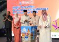 Perdana Menteri, Datuk Seri Anwar Ibrahim turut merasmikan Majlis Pelancaran Buku Terbitan Dewan Bahasa dan Pustaka di Pusat Dagangan Dunia (WTC) diiringi oleh Menteri Pendidikan, Fadhlina Sidek di sini hari ini. GAMBAR - AMIR KHALID