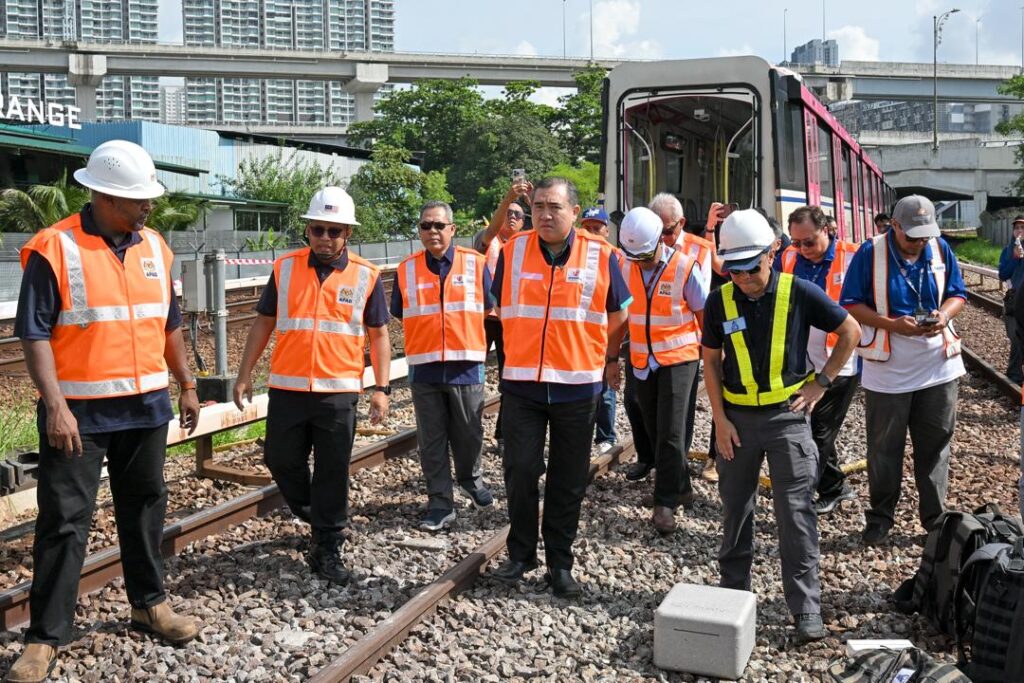 Tren tergelincir: Laluan beroperasi semula 3 Jun depan