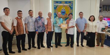 Ewon menyampaikan surat permohonan menyertai GRS kepada Hajiji - ihsan UPKO
