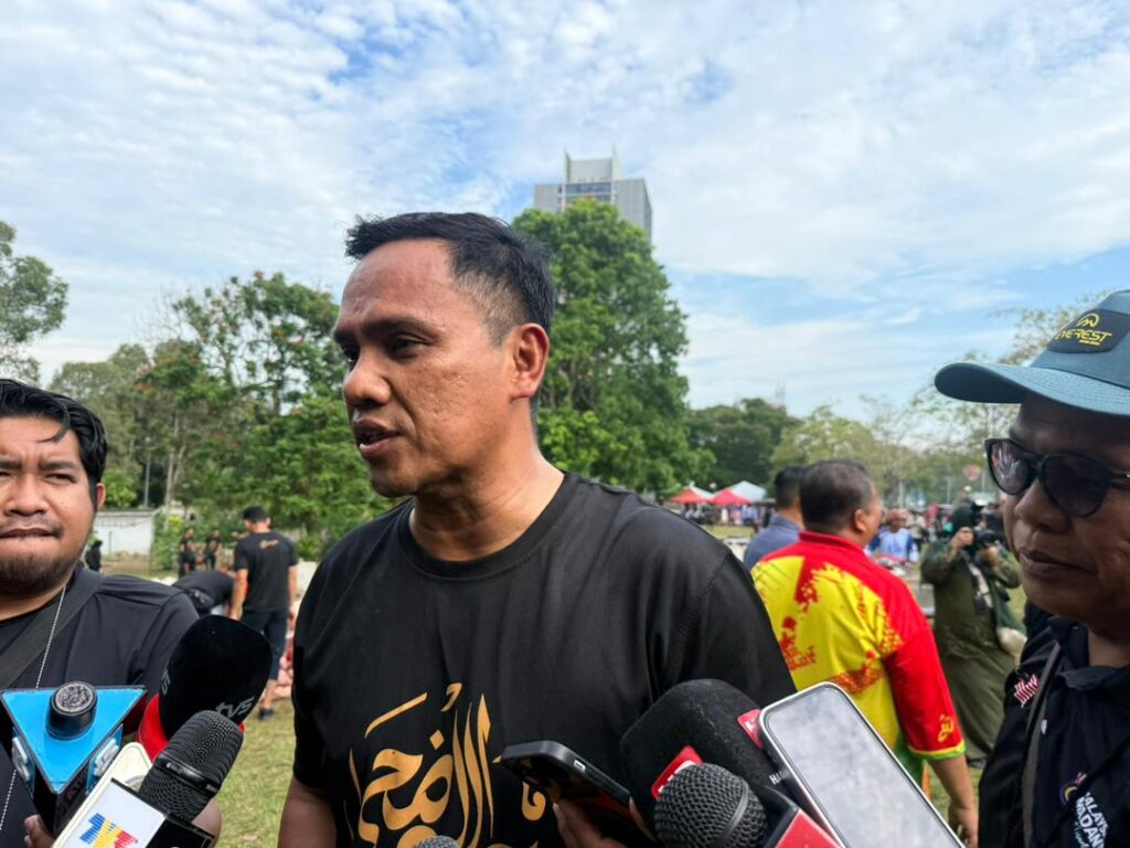Operasi SAR pendaki hilang di Gunung Batu Putih diteruskan, 8 lagi anggota bomba dihantar