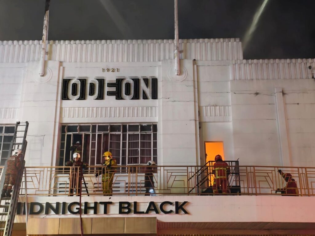 Bomba sahkan warga Myanmar maut dalam kebakaran di bangunan Odeon