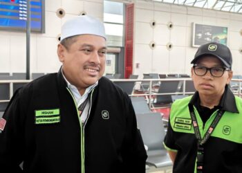 MOHD. Hisham Harun ditemui selepas ketibaan 276 jemaah haji daripada KT48 di Lapangan Terbang Antarabangsa King Abdulaziz, Jeddah.