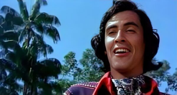 Yusof Haslam, dari konduktor bas ke penerbit filem Yusof Haslam, dari konduktor bas ke penerbit filem