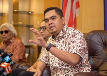 MUHAMAD AKMAL SALEH