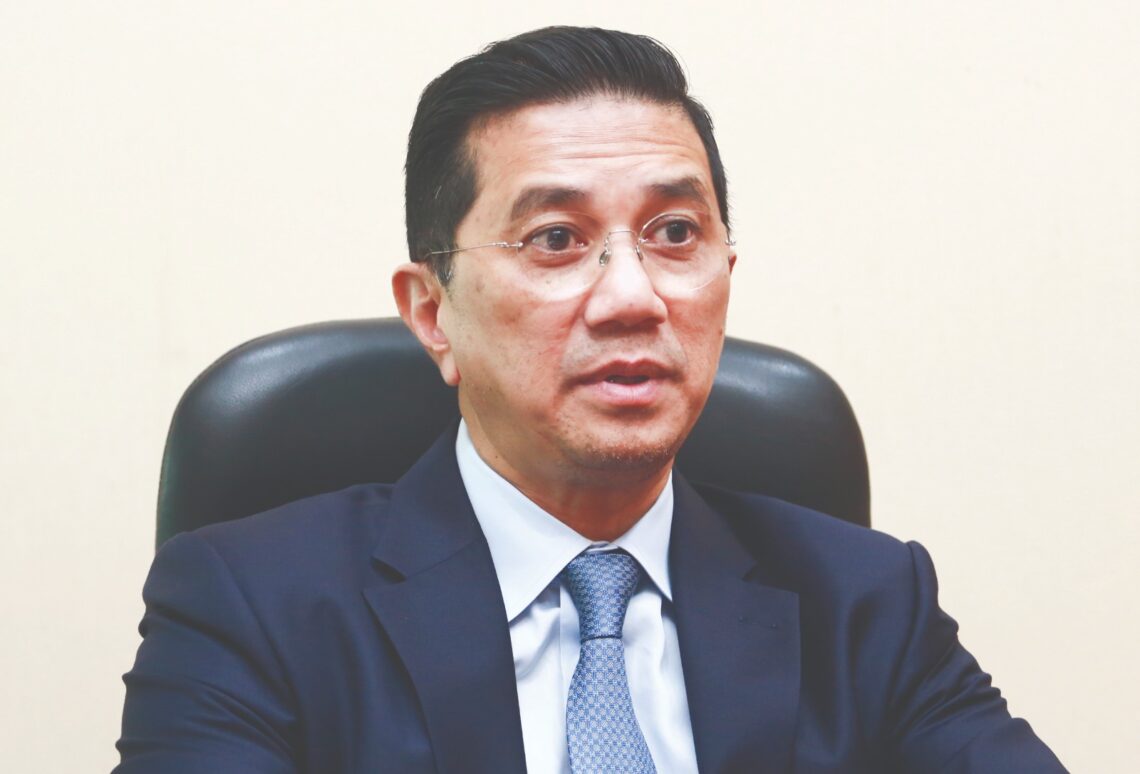 Azmin sedia sekali lagi berdepan Amirudin di Gombak