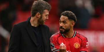 MICHAEL Carrick perlu segera memperbaiki prestasi selepas permulaan hambar itu, lebih-lebih lagi jadual padat menanti mereka dengan aksi menentang Atletico Madrid, Leeds dan Como dalam tempoh sembilan hari selepas pertemuan dengan Tottenham.- AFP