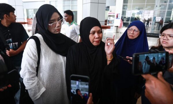 Mangsa dilanggar pemandu mabuk masih koma