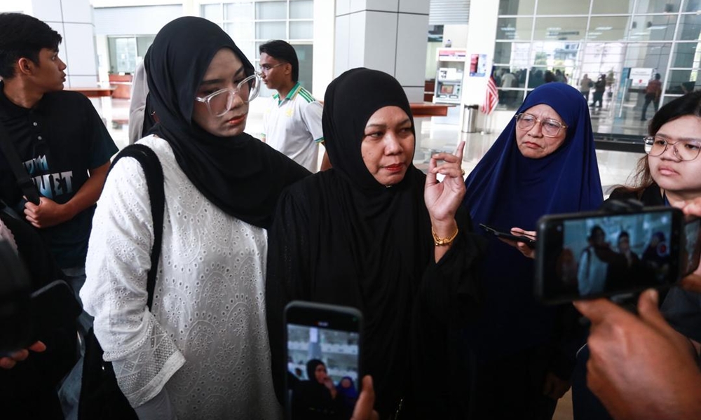 Mangsa dilanggar pemandu mabuk masih koma