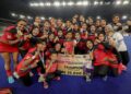Pasukan Negeri Sembilan meraikan kemenangan selepas dinobatkan juara menewaskan Territory Stringers pada Perlawanan Akhir Liga Hoki di Stadium Hoki Nasional Bukit Jalil di sini hari ini. GAMBAR: FARIZ RUSADIO