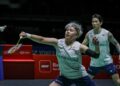 CHEN Tang Jie-Toh Ee Wei tewas kepada pasangan baharu China, Gao Jia Xuan-Wei Ya Xin 18-21, 16-21 pada aksi suku akhir Kejohanan Badminton Malaysia Masters 2026 di Unifi Arena, Bukit Jalil, hari ini. - UTUSAN/IQBAL ROSLI