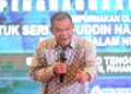 SAIFUDDIN Nasution Ismail ketika berucap pada Program Jelajah Wira Madani Briged Tenggara Pasukan Gerakan Am (PGA)di Kem Galing, Kuantan, Pahang. - UTUSAN/SHAIKH AHMAD RAZIF