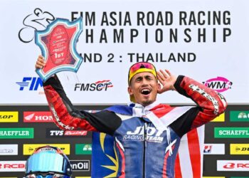 HAFIZH meraih kemenangan ketiganya di Litar Antarabangsa Buriram, Thailand, hari ini. - IHSAN ARRC