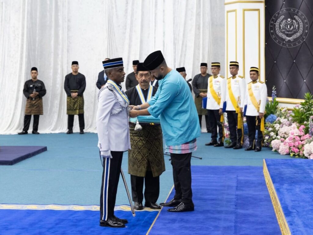 Agong bestows Datuk and Datin Paduka titles on six recipients
