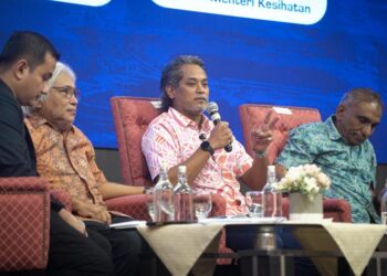 KHAIRY JAMALUDDIN