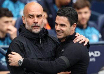 PEP Guardiola dan Mikel Arteta pernah bekerjasama di Etihad sebelum ini. - AFP