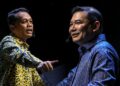 Mohd. Rafizi Ramli (kanan) dan Nik Nazmi Nik Ahmad mendakwa tidak terikat dengan bon RM10 juta yang dikaitkan dengan PKR susulan keputusan mereka meninggalkan parti itu.