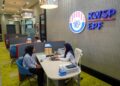 KWSP mengumumkan kadar dividen sebanyak 6.15 peratus bagi Simpanan Konvensional dan Simpanan Syariah untuk tahun kewangan 2025, dengan jumlah agihan keseluruhan mencecah RM79.6 bilion.