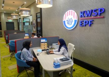 KWSP mengumumkan kadar dividen sebanyak 6.15 peratus bagi Simpanan Konvensional dan Simpanan Syariah untuk tahun kewangan 2025, dengan jumlah agihan keseluruhan mencecah RM79.6 bilion.