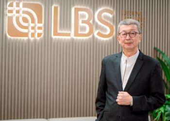 PENGERUSI Eksekutif Kumpulan LBS, Tan Sri Ir. (Dr.) Lim Hock San