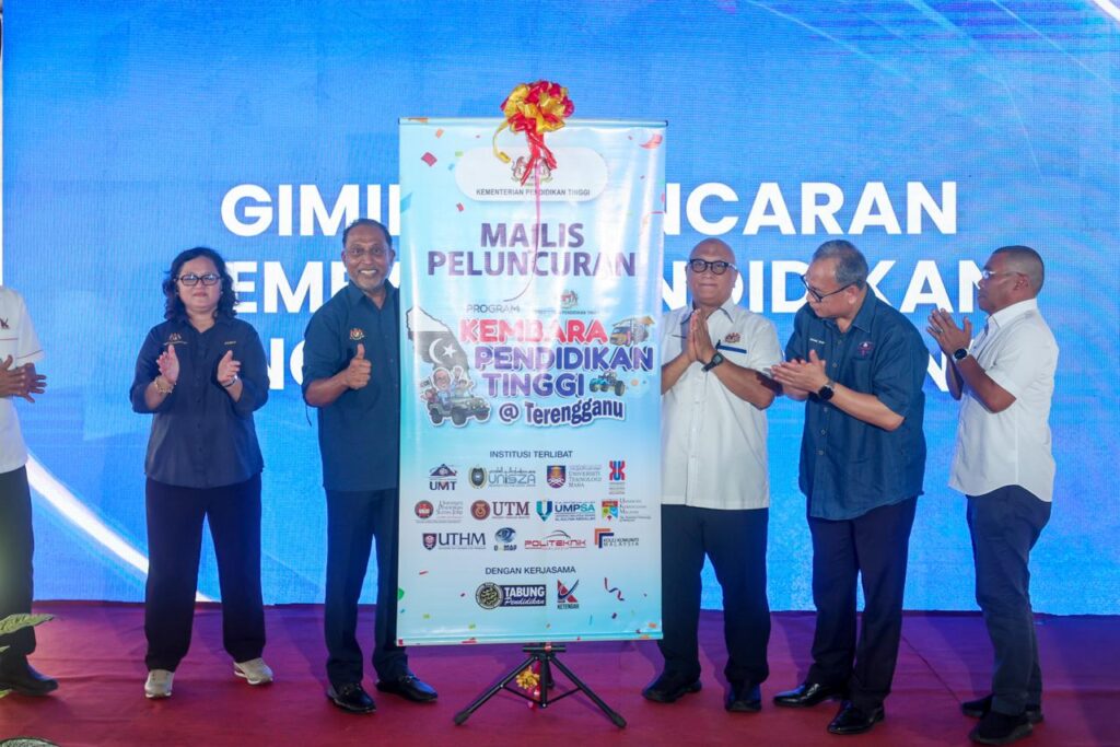 BN serah isu Rafizi, Nik Nazmi letak jawatan kepada PKR
