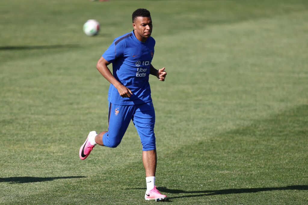 Mbappe sandaran Les Bleus ‘bedil’ Iraq